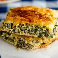 فطيرة سبانخ جبن